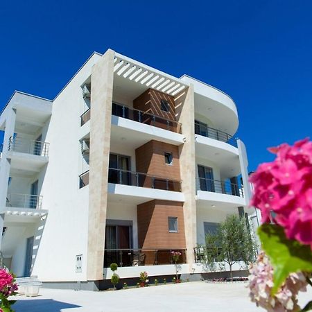 Demiri Apartments Улцинь Экстерьер фото